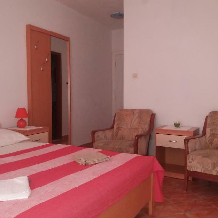 Apartments Erceg Omis Ngoại thất bức ảnh