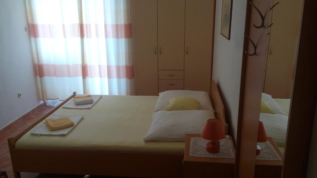 Apartments Erceg Omis Ngoại thất bức ảnh