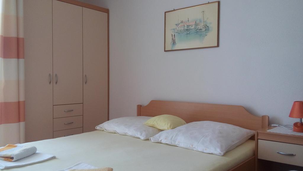 Apartments Erceg Omis Ngoại thất bức ảnh