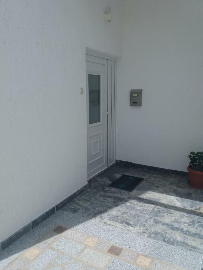 Apartments Erceg Omis Ngoại thất bức ảnh