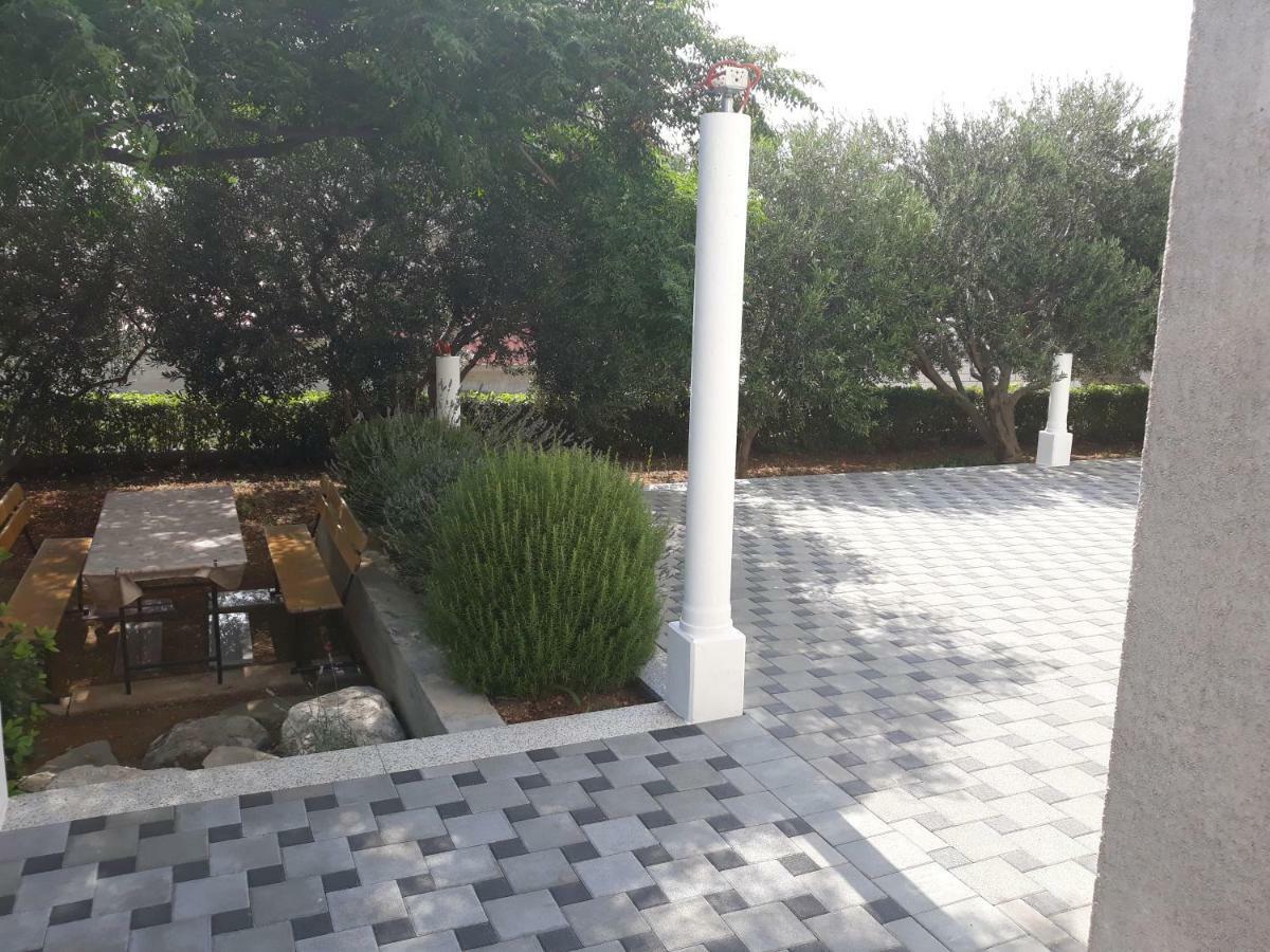 Apartments Erceg Omis Ngoại thất bức ảnh