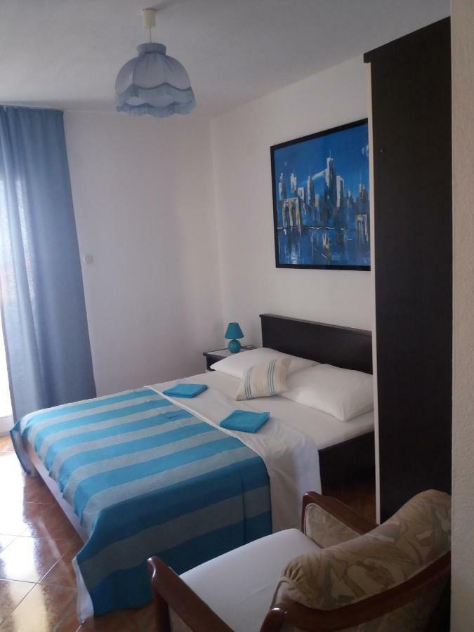 Apartments Erceg Omis Ngoại thất bức ảnh