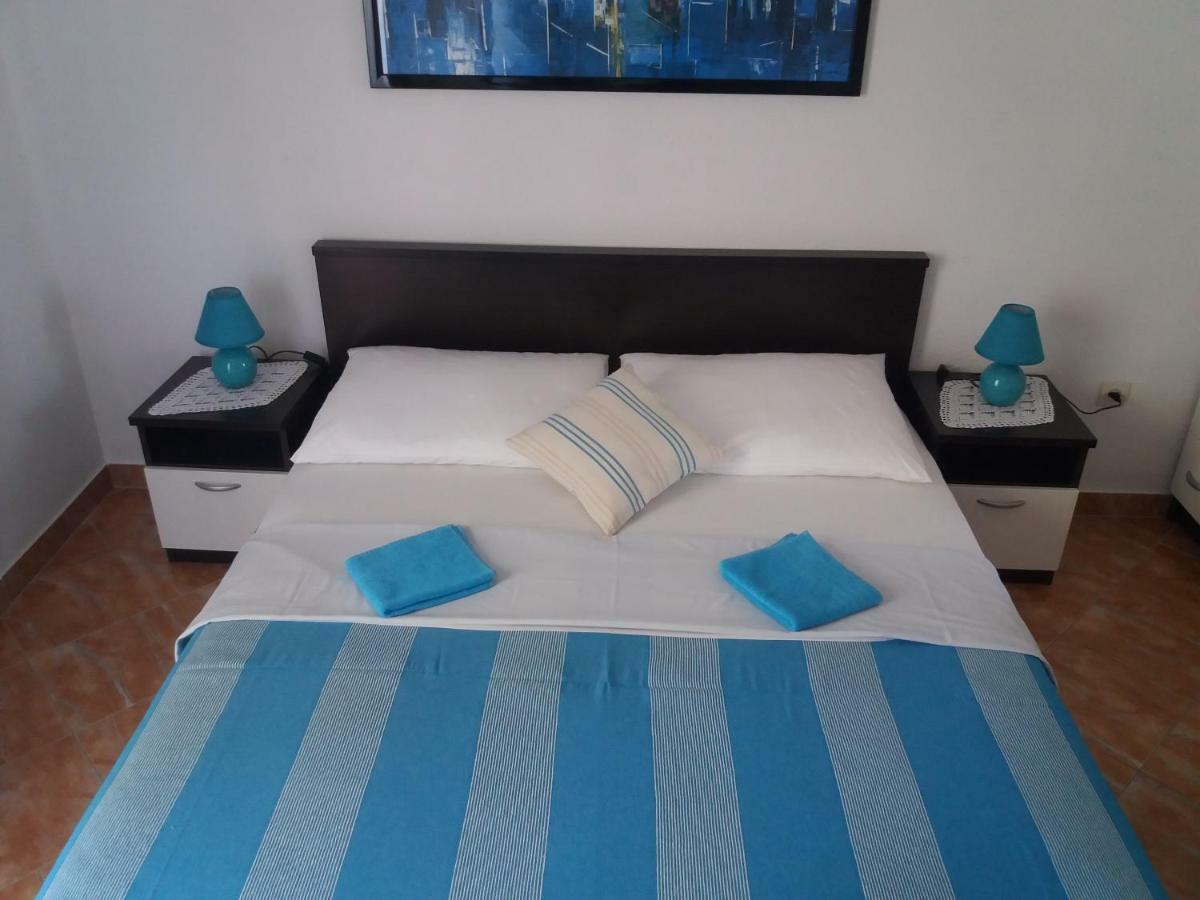 Apartments Erceg Omis Ngoại thất bức ảnh