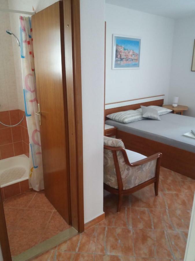 Apartments Erceg Omis Ngoại thất bức ảnh