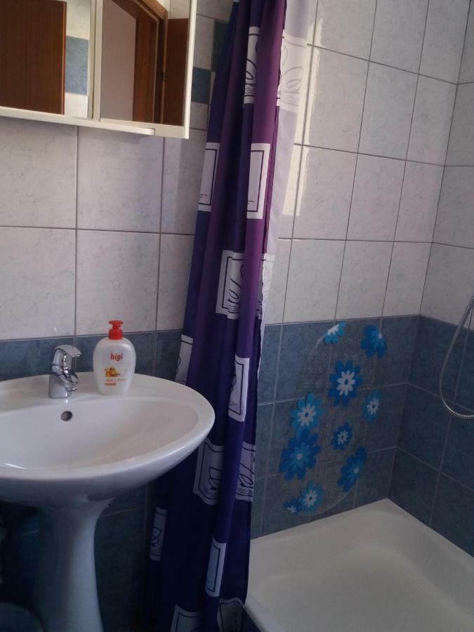 Apartments Erceg Omis Ngoại thất bức ảnh