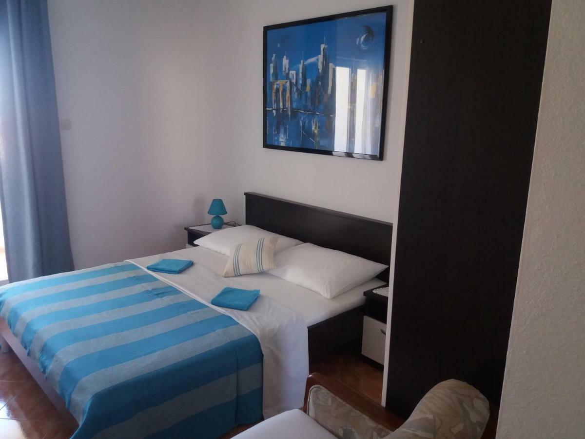 Apartments Erceg Omis Ngoại thất bức ảnh